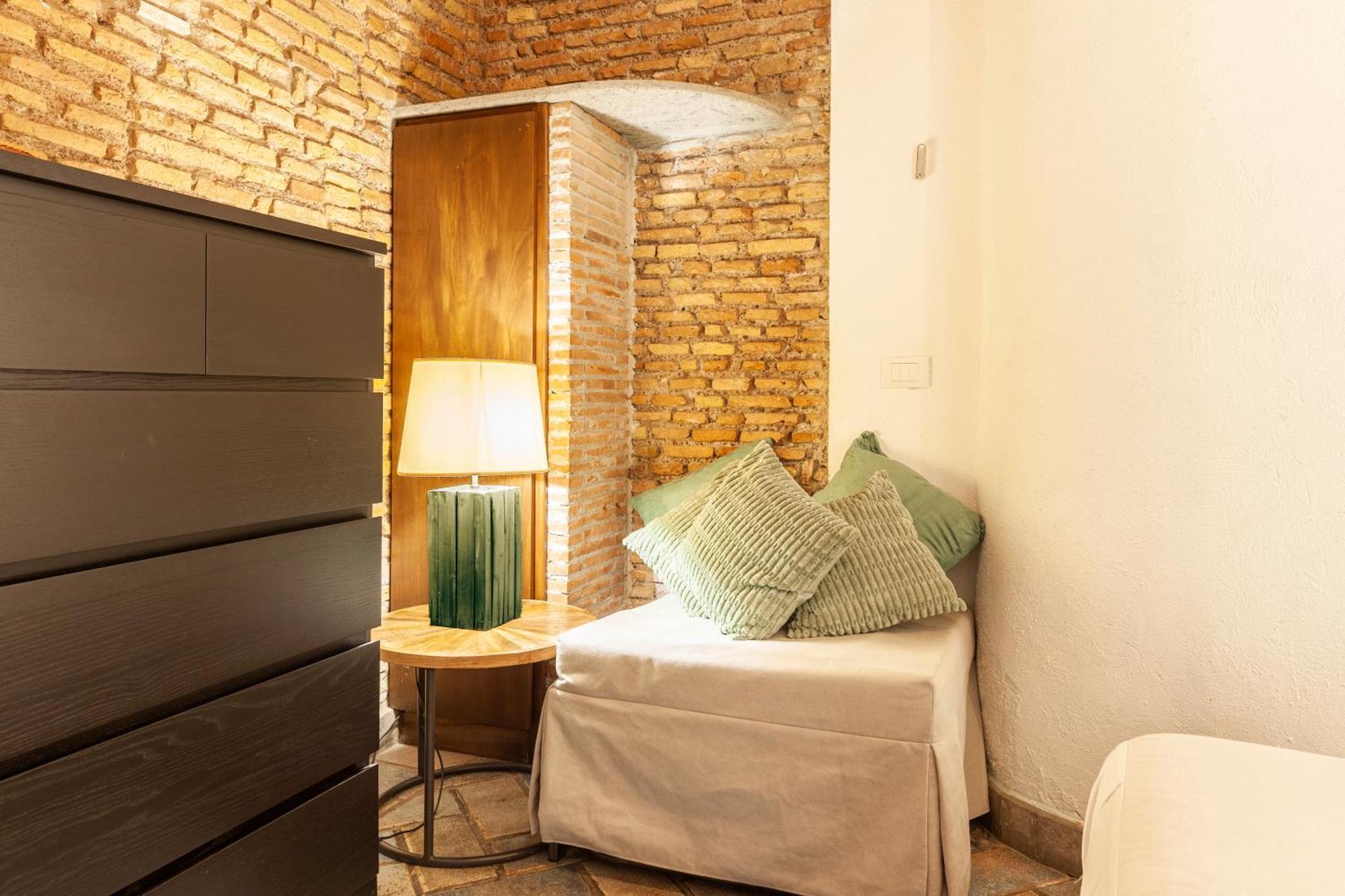 Campo Dei Fiori Nest Apartment Rom Exteriör bild